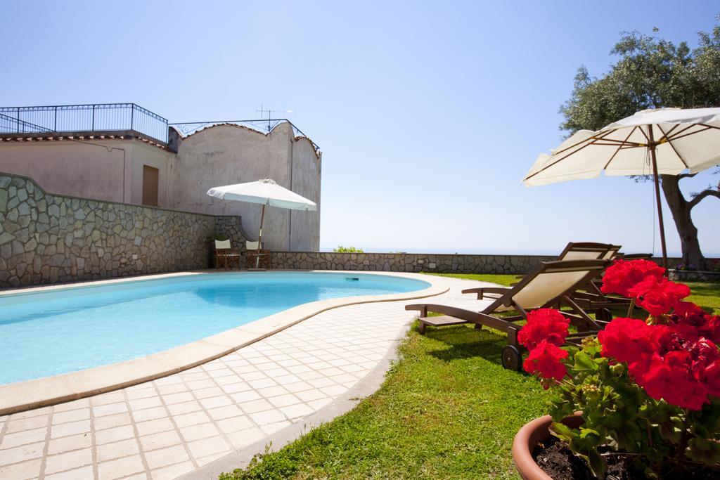 Olga'S Residence Relais Nerano Chambre photo