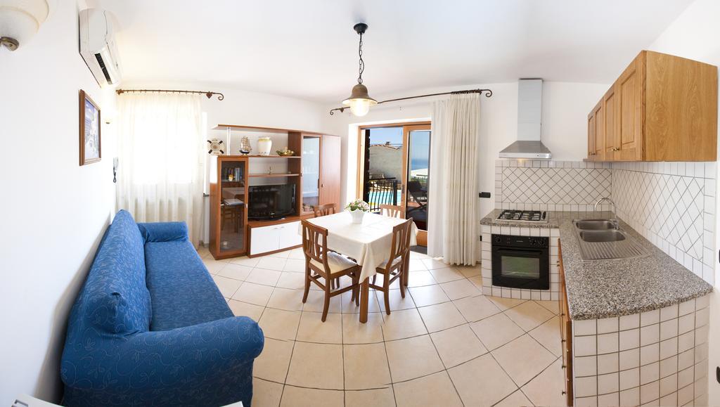 Olga'S Residence Relais Nerano Chambre photo