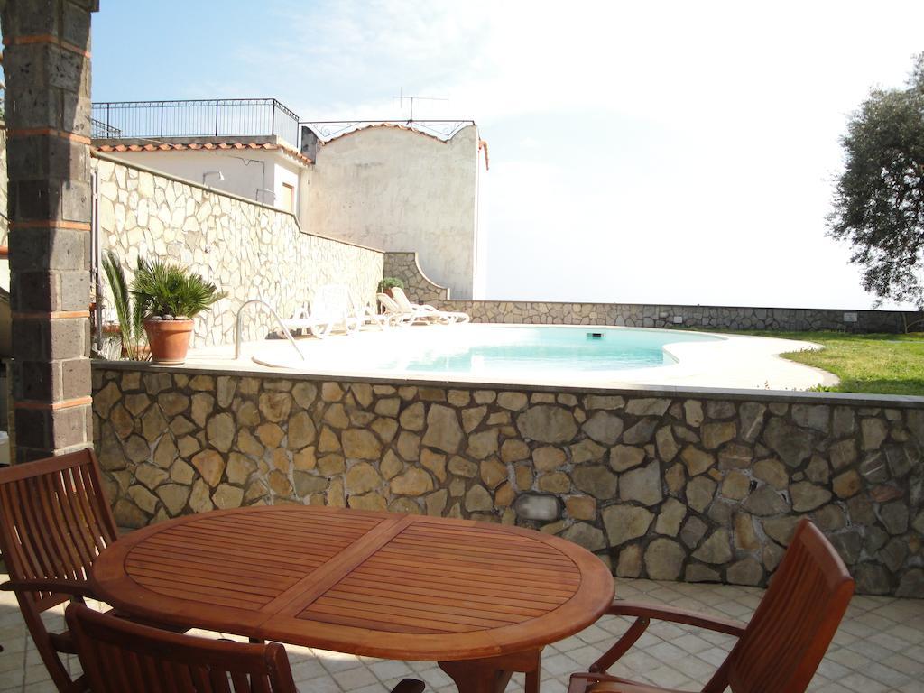 Olga'S Residence Relais Nerano Chambre photo