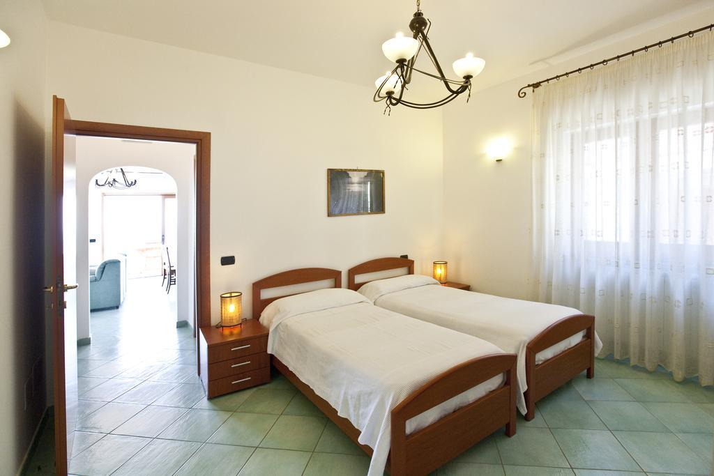 Olga'S Residence Relais Nerano Chambre photo